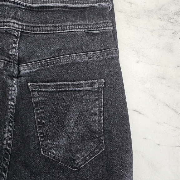 MOTHER The Swooner Exposed Snap Ankle High Rise Skinny Black Jeans 24 Preowned - Picture 7 of 11